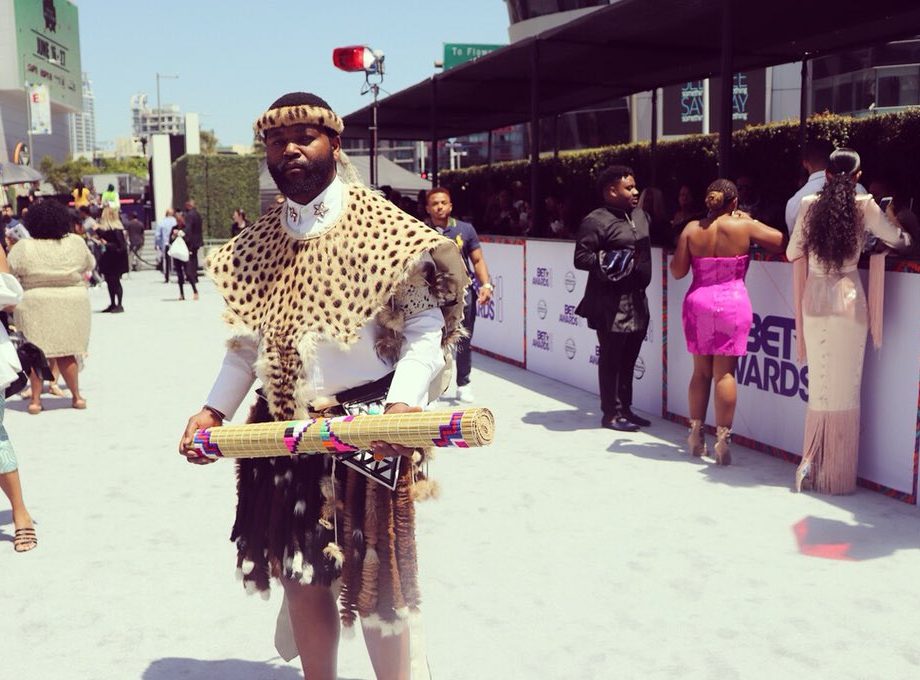 Sjava given a hero’s welcome back home after winning big at the BET Awards