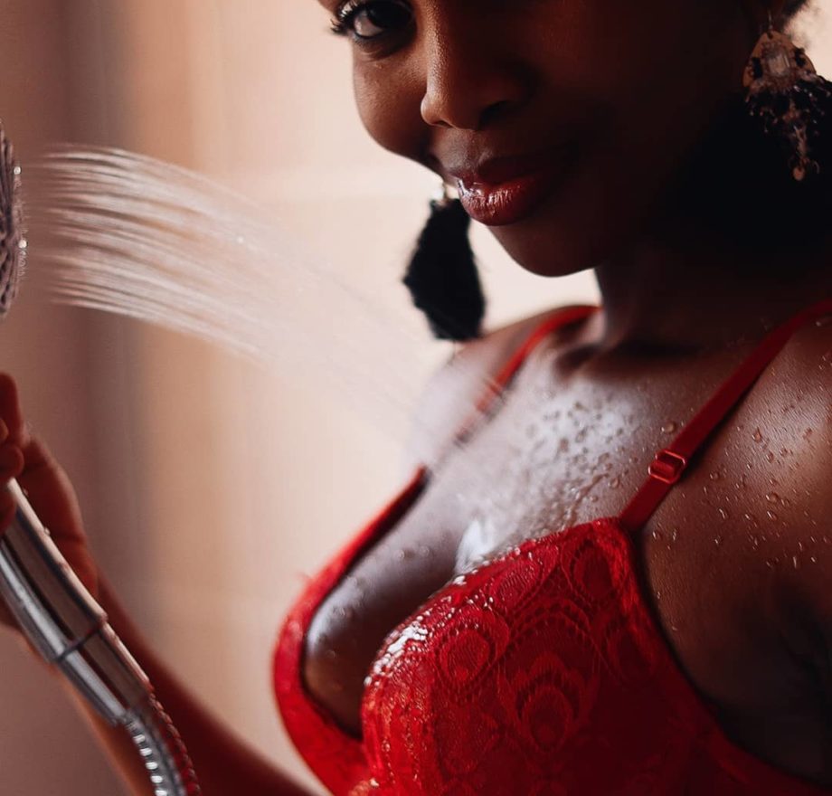NSFW: The Royal Zinzi is turning the internet red with her lingerie photoshoot