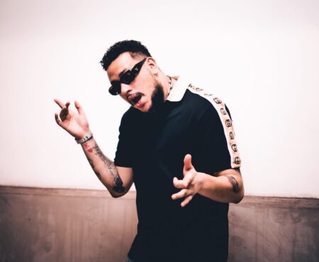 AKA excites internet by rapping Cassper Nyovest’s rap verse on Kwesta’s ‘Ngud’